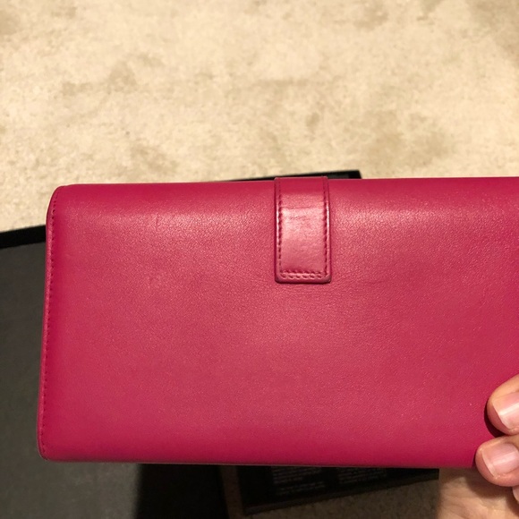 Sold - Picture 6 of 8